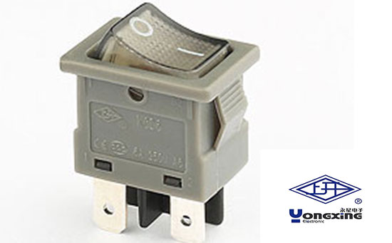 rrr.jpg 船型開關